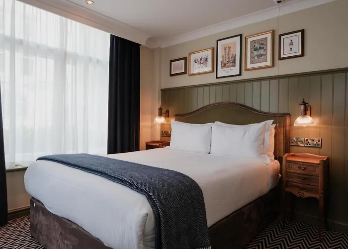 The Sanctuary House Hotel